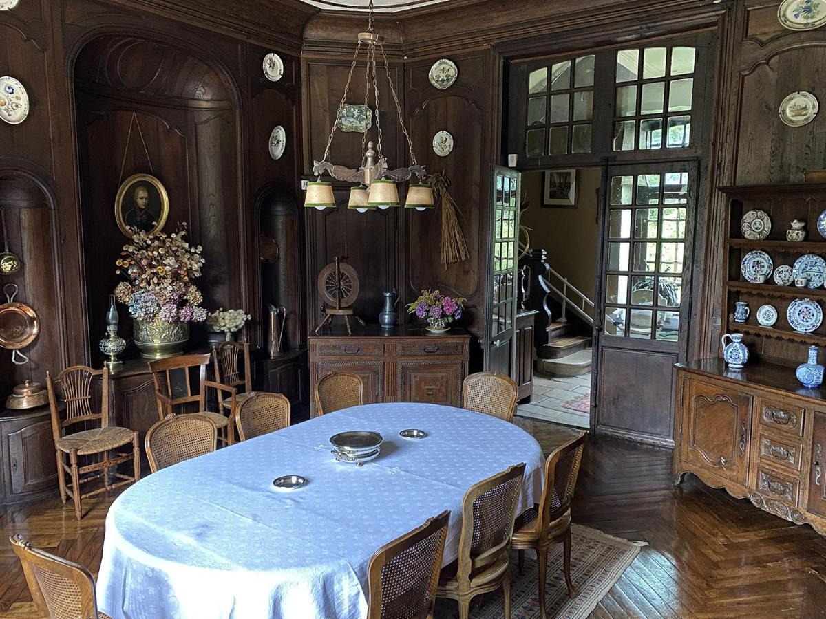 Chateau Du Bois-Riou Quévert 外观 照片