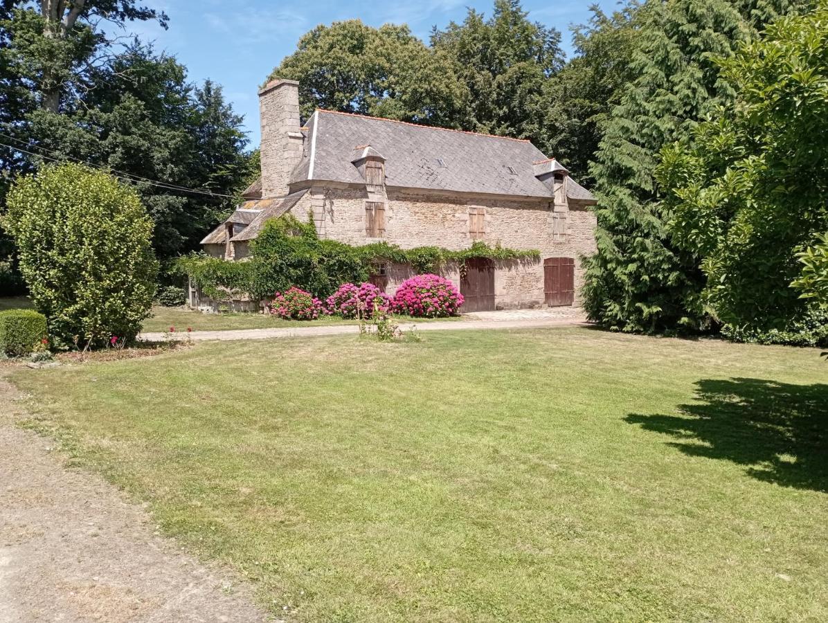 Chateau Du Bois-Riou Quévert 外观 照片